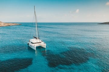 Small Group Catamaran Cruise with BBQ in Santorini