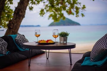 Half-Day Banana Beach Sunset Sail by Luxury Catamaran