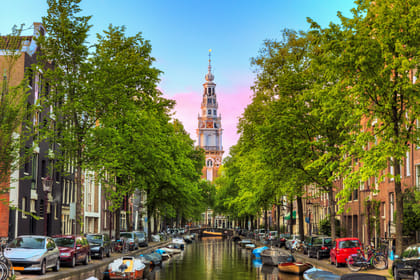 Amsterdam: Audio Guided Walking Tour (3:00 – 21 audio commentaries)