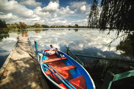 Small Group Tigre Delta Boat Tour with Empanadas from Buenos Aires