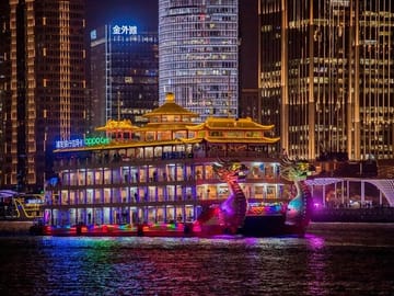 Huangpu River Evening Cruise Ticket with Dinner