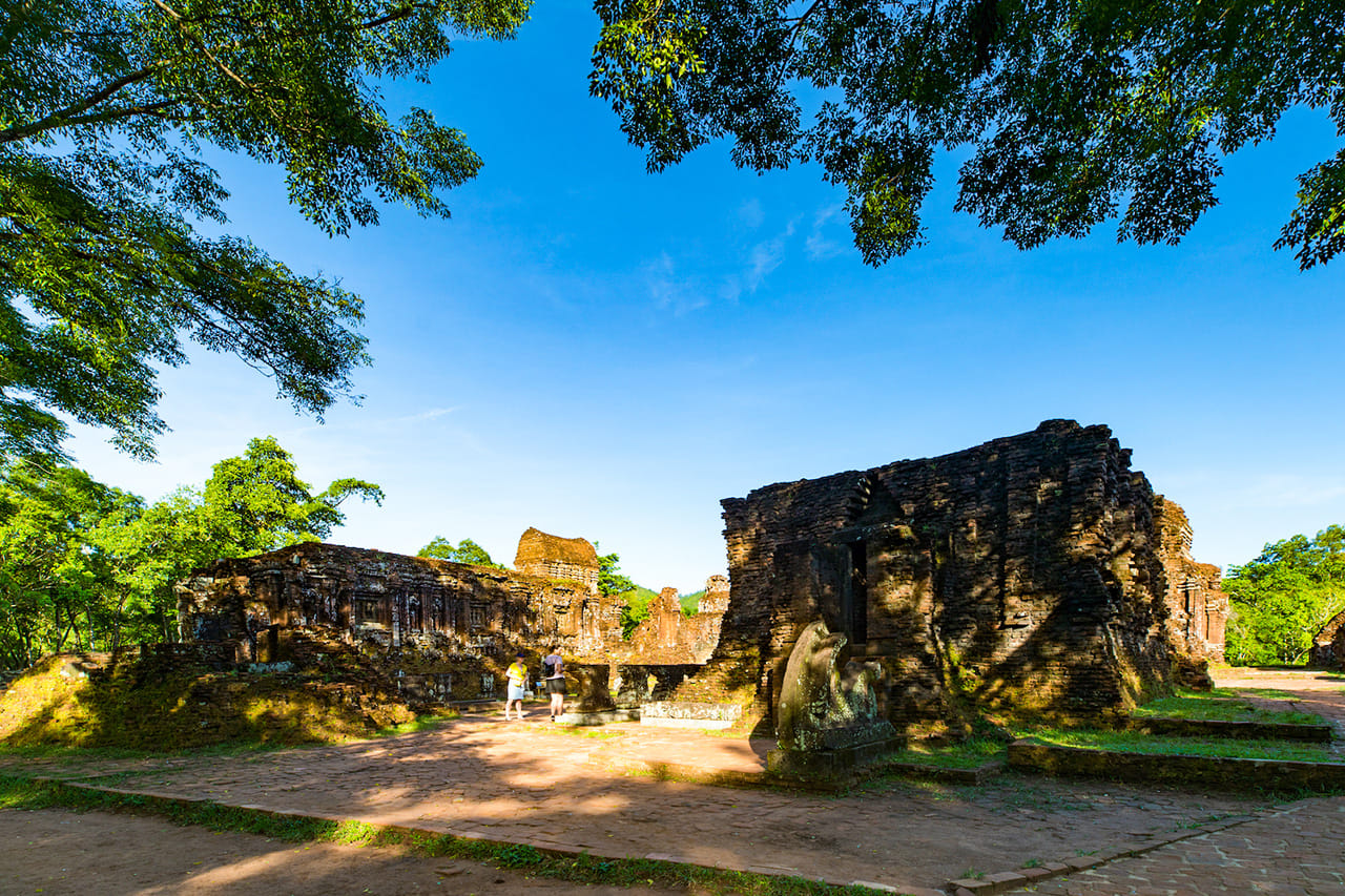 Car Hire & Driver: DA NANG CITY CENTER - MY SON - HOI AN WARD (EXCEPT FORMER CAM KIM) (FULL-DAY) 3