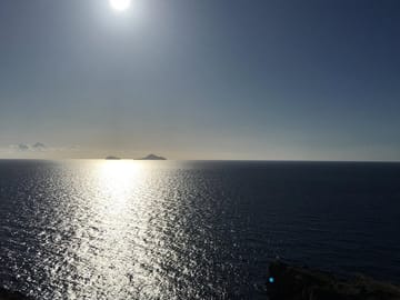 Private Wine Tasting Tour with Dinner and Oia Sunset in Santorini