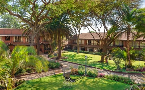 11-Day Romantic Safari and Beach Experience in Nairobi and Malindi