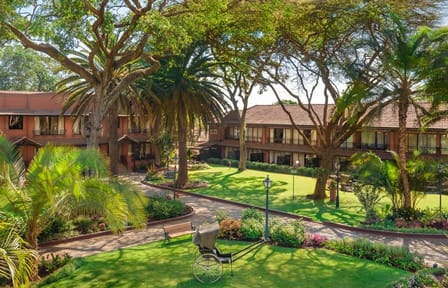 11-Day Romantic Safari and Beach Experience in Nairobi and Malindi