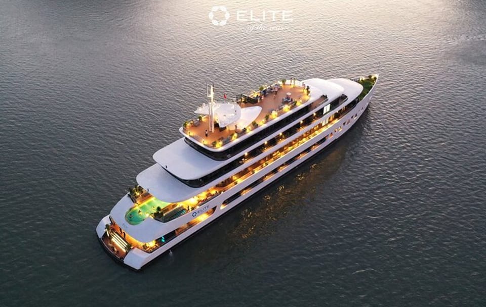 Elite of The Seas – Top Vip Luxury Cruise in Halong Bay ( 2D1N )