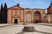 Alcalá de Henares and Cervantes from Madrid 8