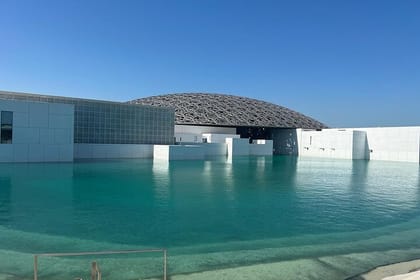 Abu Dhabi City Tour Grand Mosque Emirates Palace Entrance