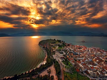 Classical Greece Tour: Olympia, Delphi, and Meteora Highlights