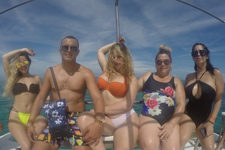 5 tours in 1 (Eco Farm/Horseback/City Tour/Buggy/Zipline)