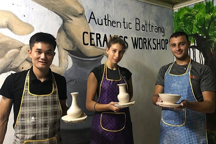 Discover Bat Trang Pottery and Le Mat Snake Village in Hanoi