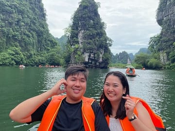 1 Day Luxury Tour in Bai Dinh, Trang An and Mua Cave from Hanoi
