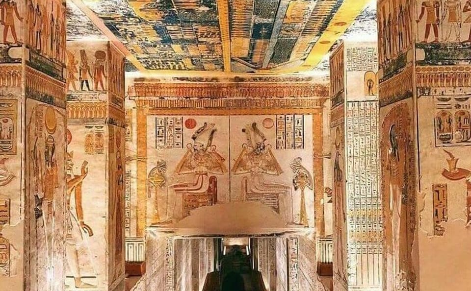 Private Day Trip to Luxor from Hurghada by Minivan