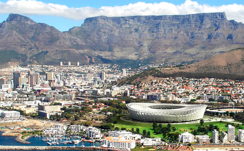 Private Full-Day Stellenbosch Wine Tour from Cape Town
