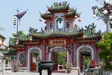 Cultural and Historic Tour of Hoi An and Thanh Ha Village