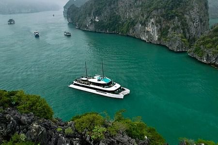 Luxury Halong Catamaran Cruise – Explore Stunning Lan Ha Bay