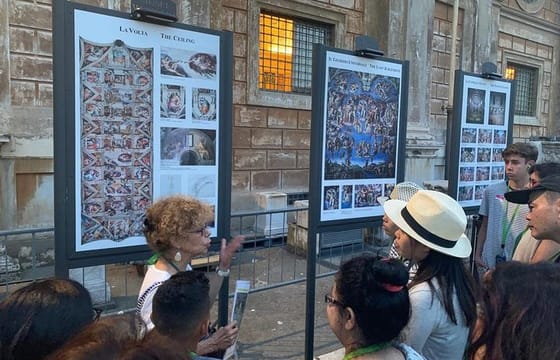 Vatican and Sistine Chapel SemiPrivate Tour with St.Peter’s Entry