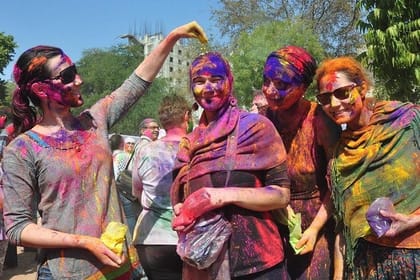 A Royal Splash – Celebrate Holi in the Rajwada style with Royal family in Jaipur