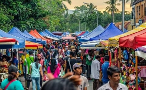 Langkawi Makan Makan Local Food Private Tour
