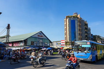 Half-Day Motorcycle Tour of Ho Chi Minh City's Markets