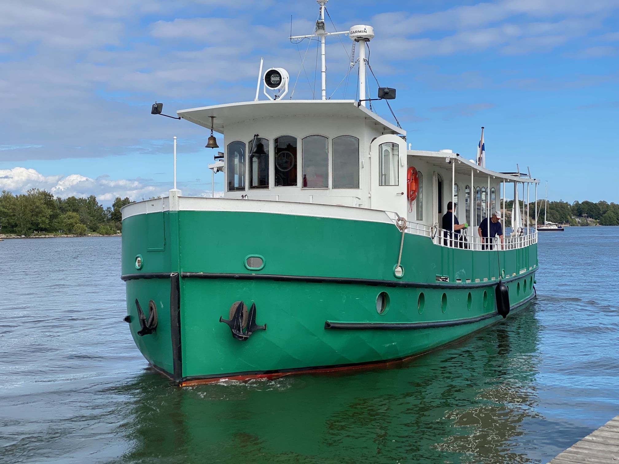 Motorboat tour and Sauna experience in Helsinki