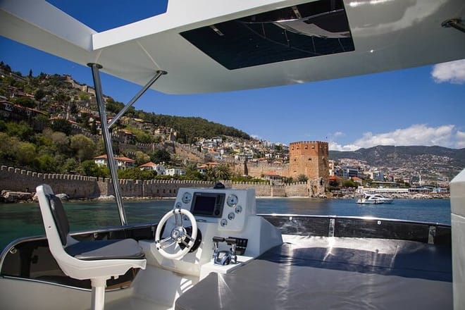 Alanya Private Yacht Tour with Lunch, Soft Beverage & Transfer 2