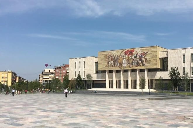 Tirana walking tour