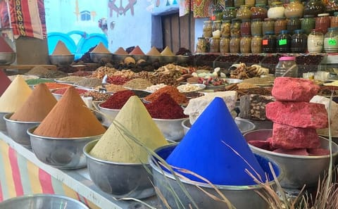 Aswan Cultural Tour: Mosque, Cathedral, and Bazaar Visit