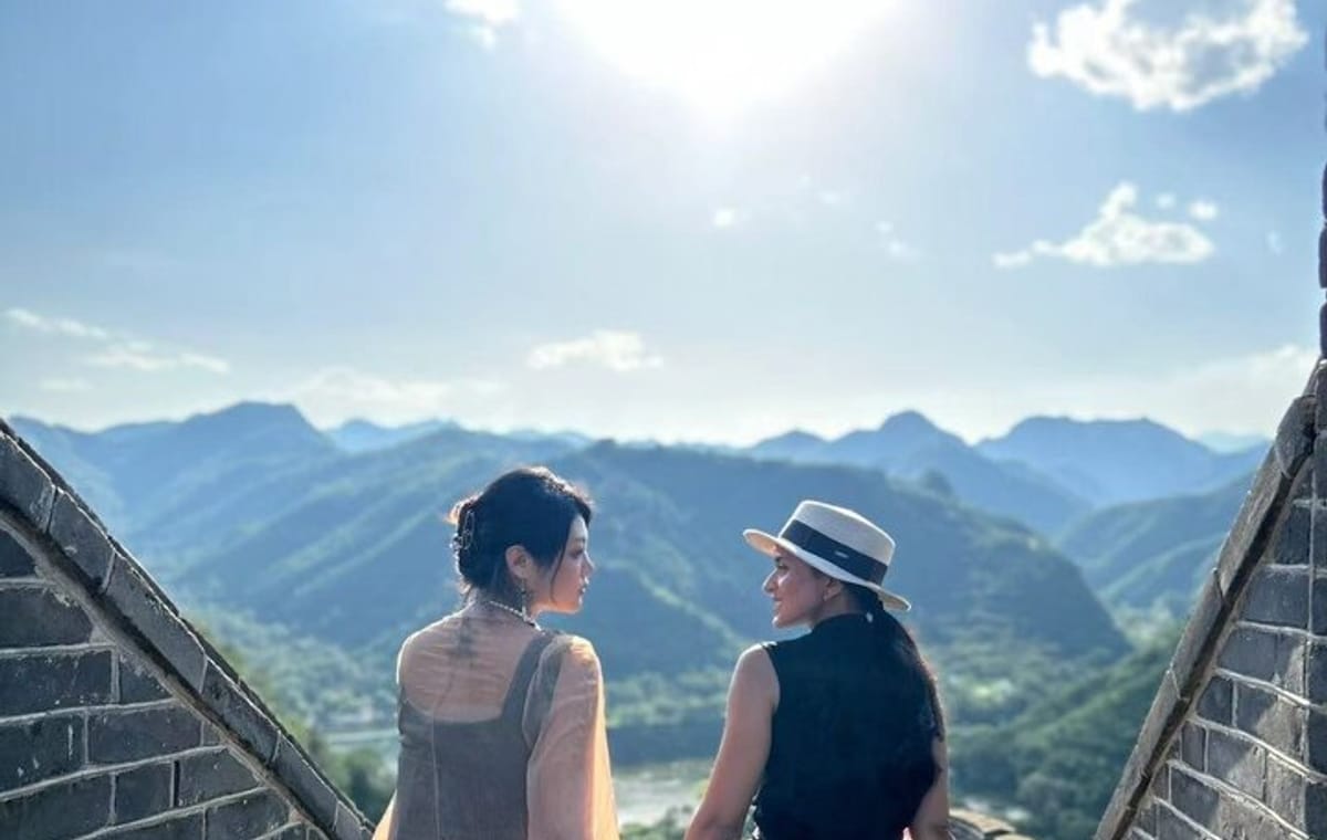 Beijing Private Day Tour to Lakeside Great Wall and Summer Palace