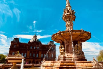 Glasgow City Break: 4-Day Tour with Accommodation and Transfers
