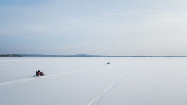 3-Hour Snowmobile Safari (70 km)