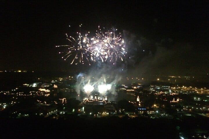 Private Helicopter 77 Miles Fireworks Tour over all the Theme Parks 5