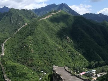 Private Half-Day Walking Tour of Wild Huanghuacheng Great Wall