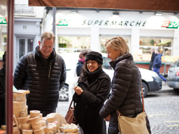 Walking Tour of Local Gastronomy in Montmartre, Paris