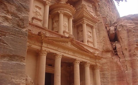 Private Day Tour of Wadi Rum and Petra from Aqaba
