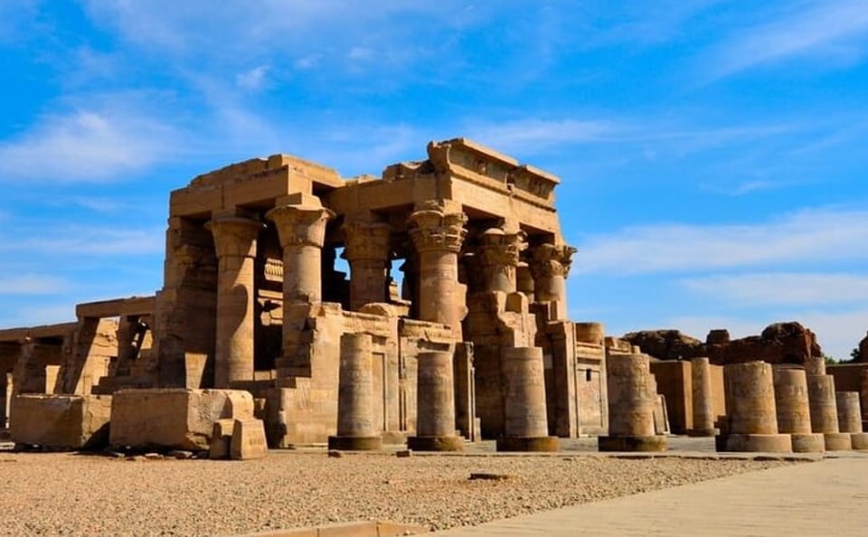 Private Day Trip from Luxor to Edfu and Kom Ombo Temples