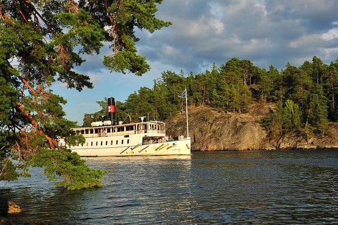 Vaxholm the beauty of this town from the water with Emo Tours Sweden
