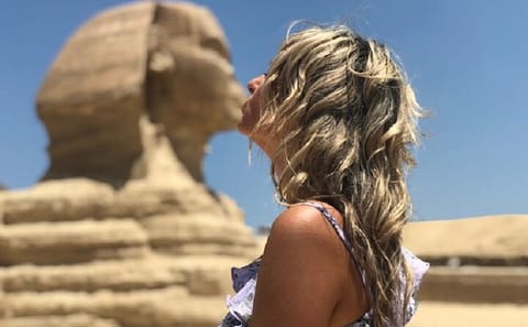 Economical Full Day to the Pyramids of Giza , Sakkara, Dahshur , and Memphis
