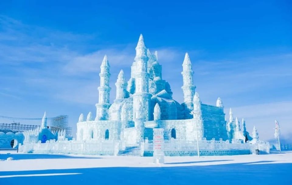 Harbin City Day Tour with Songhua River Ropeway and Ice Show