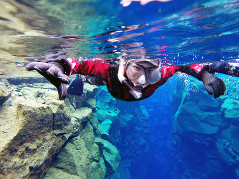 Private Silfra Snorkeling & Leidarendi Lava Tunnel - with underwater photos , photo 5