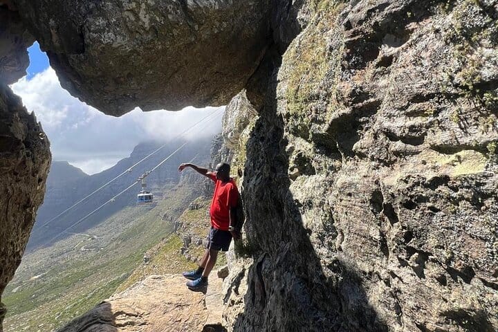 Cape Town Table Mountain Cableway and Hiking Guided Tour