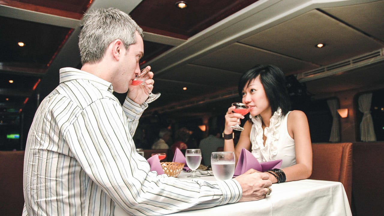 Grand Pearl Candlelit Dinner Cruise: A Night to Remember 5