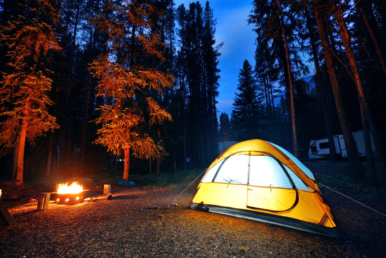 7-Day Small Group Tour: Canadian Rockies and National Parks with Camping 5