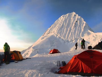 Alpamayo Climbing Expedition: 6-Day Adventure in Huaraz