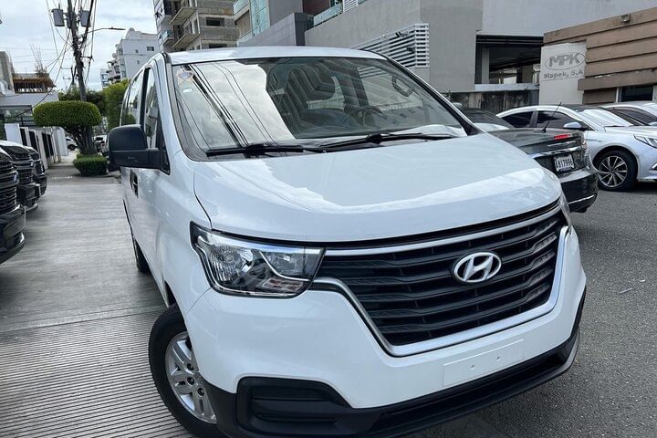 Puntacana airport (suv) roundtrip -Puntacana AirPort to Bayahibe