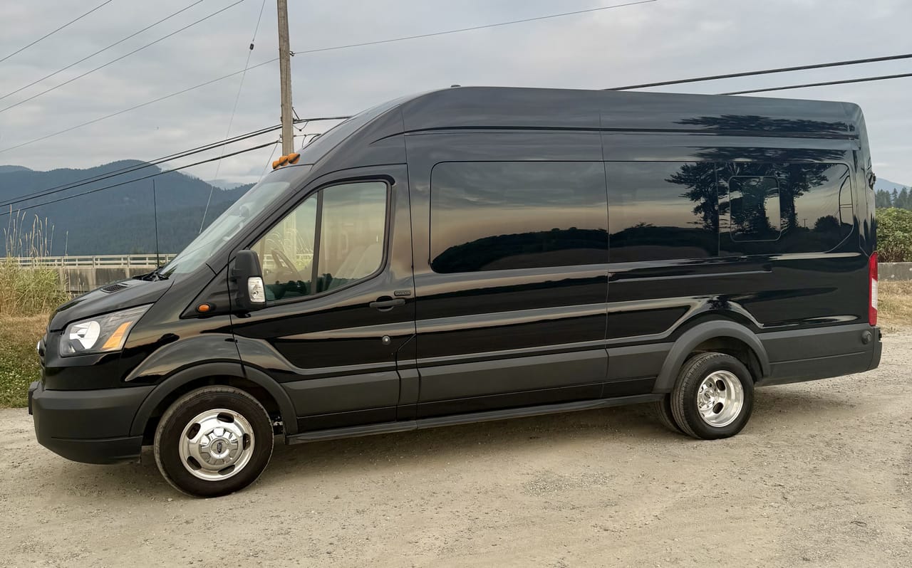 Private Group Transfer From/To Vancouver To/From Kelowna 5