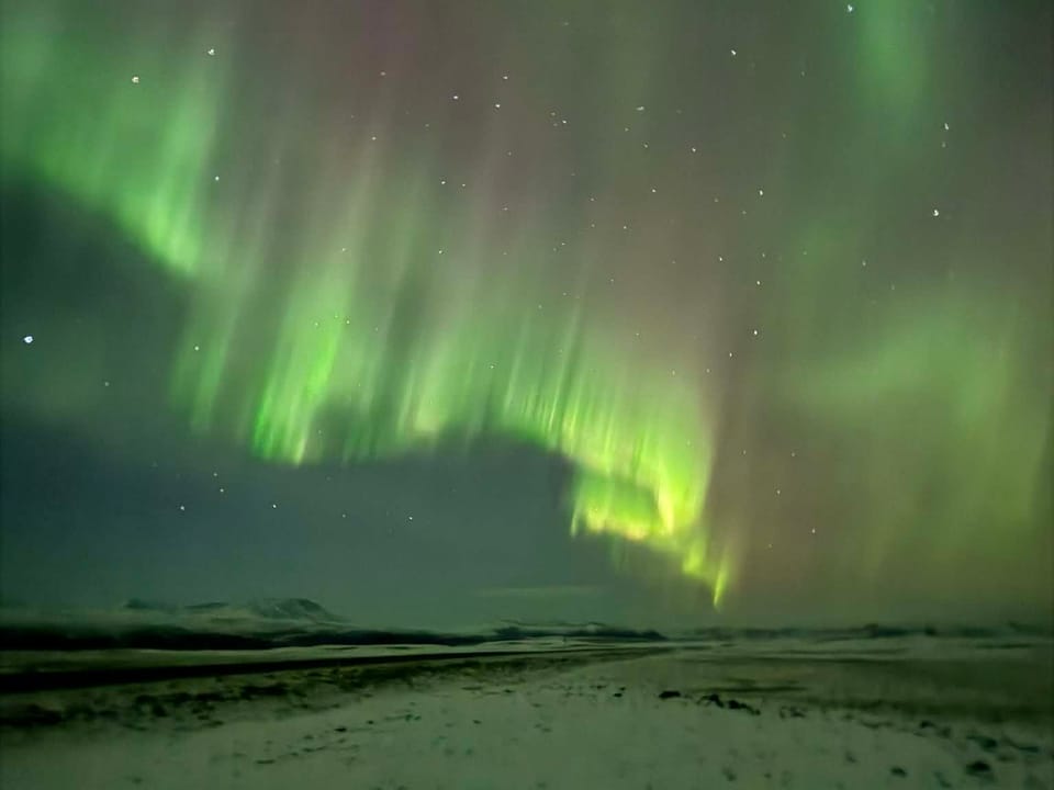 Northern Lights Bus Tour From Reykjavik — SLAWOMIR & DENIS TRAVEL ehf.