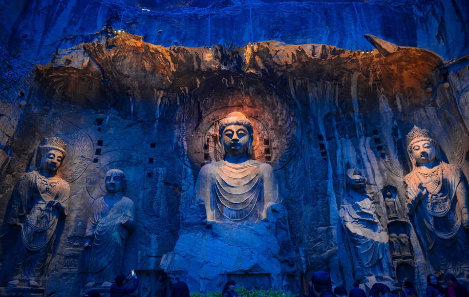 Day Trip from Xi'an to Luoyang: Longmen Grottoes & Shaolin Temple