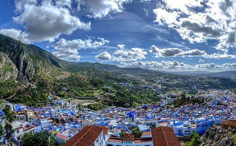 5-Day Luxury Tour of Chefchaouen and Fez from Tangier