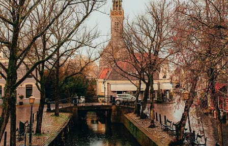 Day Trip from Amsterdam to Volendam, Edam & Zaanse Schans